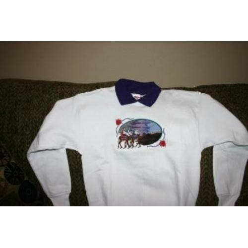 Embroidered Christmas Sweatshirt with Wiseman Scene U Pic Size and Collar
